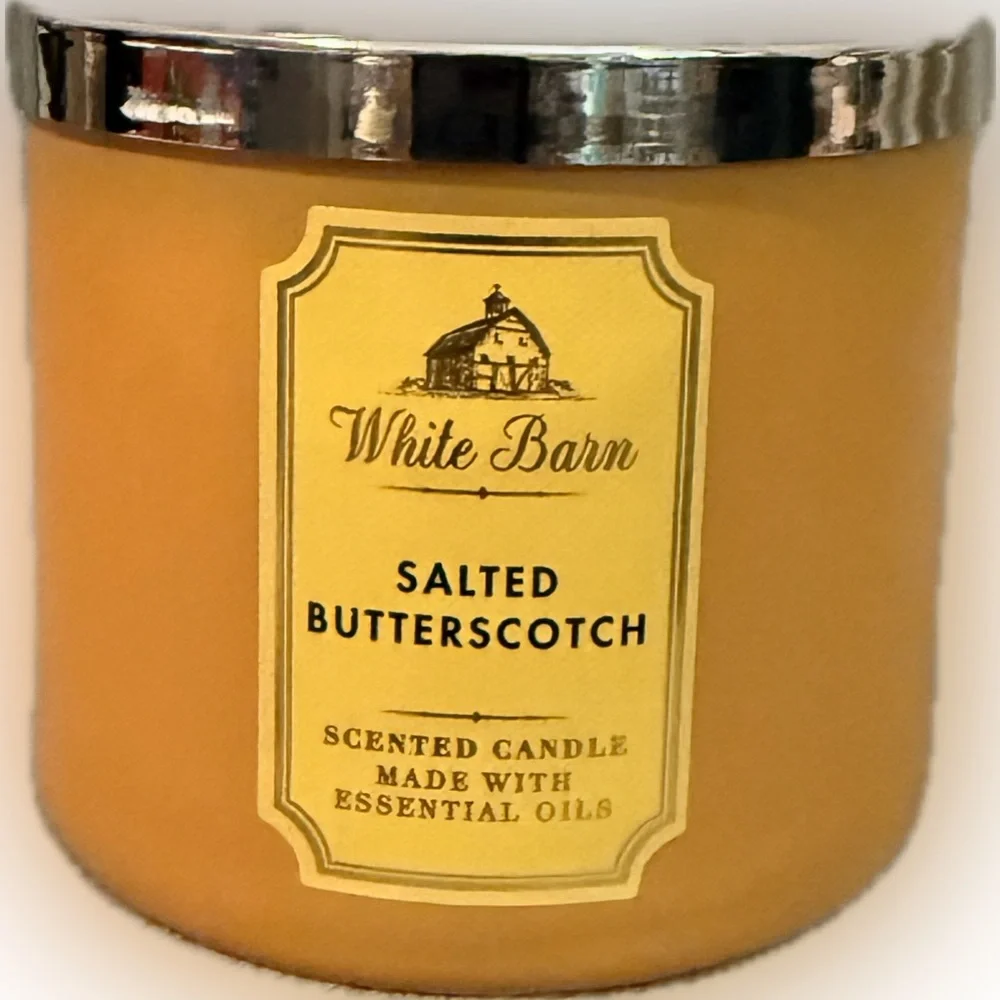 🧡WHITE BARN🧡Salted Butterscotch 3-Wick Candle/NWT - Picture 3 of 6